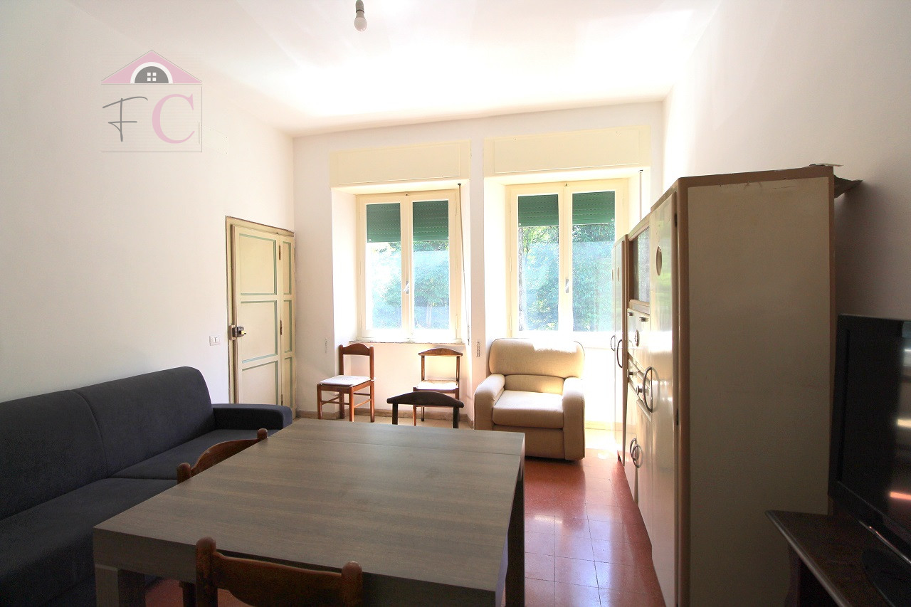 narni-piano rialzato-ristrutturato-giardino-cantina-piccola palazzina 7.png